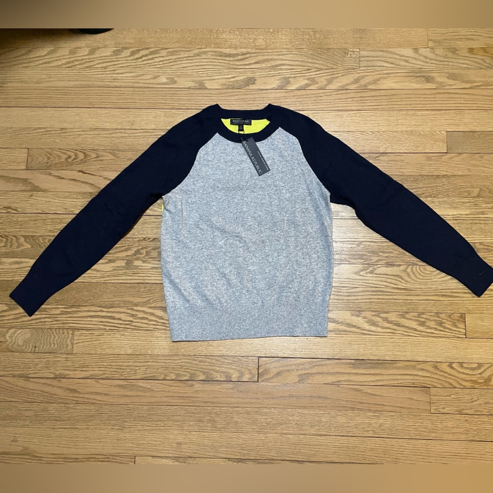 NWT BANANA REPUBLIC Color Block Fine Merino Wool Blend Sweater Gray- Blue- Lime